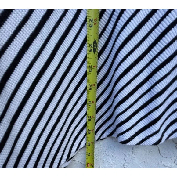 Zenergy by Chico Womens Turtle Neck Long Sweater Black White Stripe Sz 3 - Picture 6 of 8